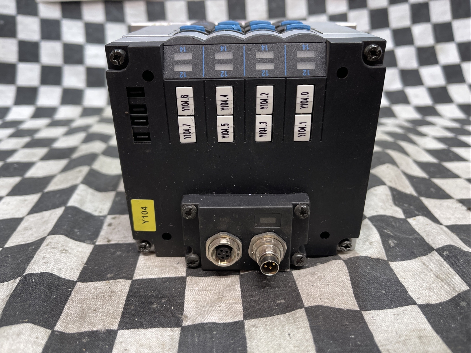 FESTO CPV14-GE-FB-4 CPV-14-VI CPV14-VI-P4-1/8-B 18261 161361 161360 161362