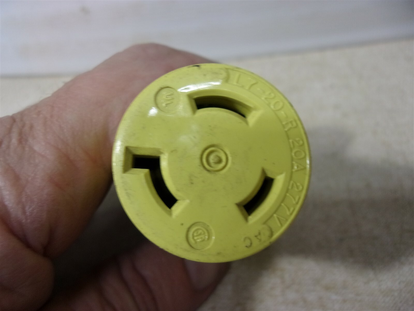 Slater L7-20R 20A 277VAC Female Connector *FREE SHIPPING*