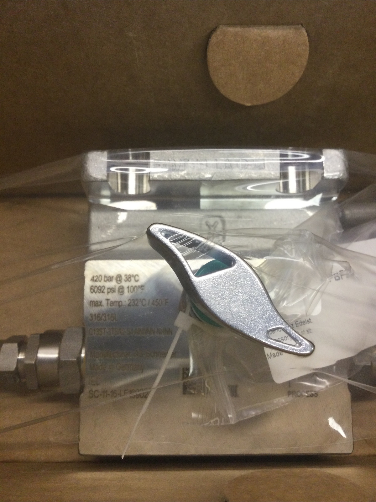 NEW, SEALED, SCHNEIDER, C13ST-3TSA0-S4-NNNNN-NNNN,VALVE INSTRUMENT ACCY. (1L-3)