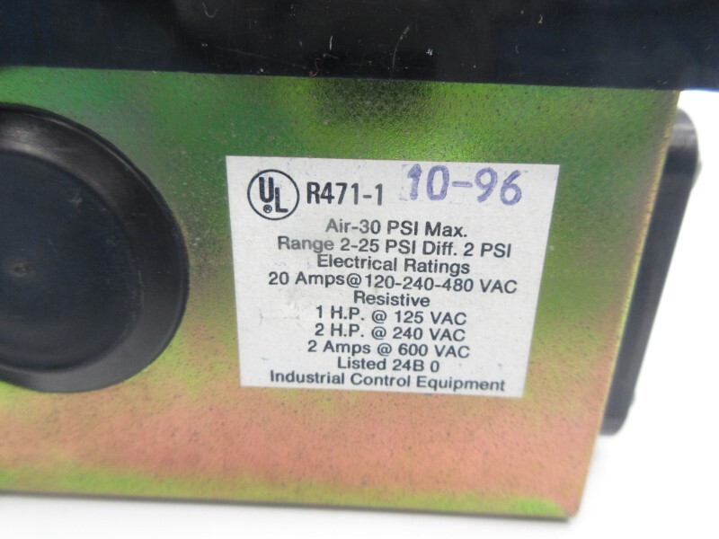 ROBERTSHAW R471-1-10-96 480VAC 20A 2-25PSI NSNP