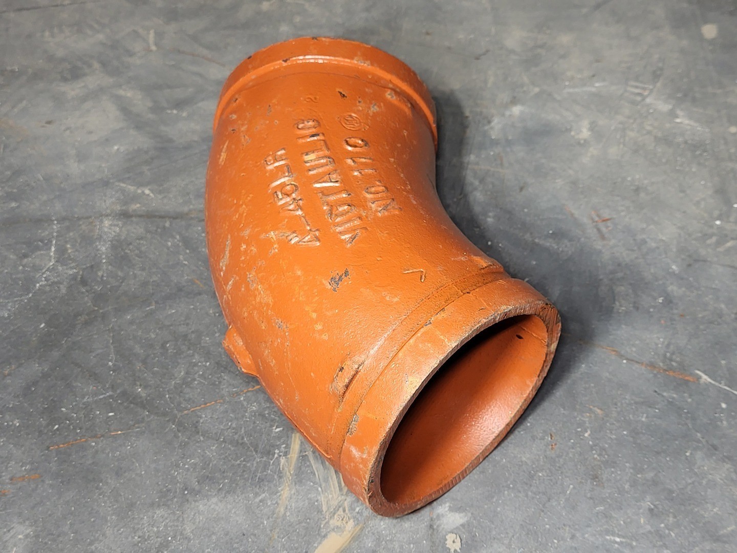 SURPLUS NEW Victaulic No. 110 6″ Grooved 45° Elbow Fitting, Ptd. Orange