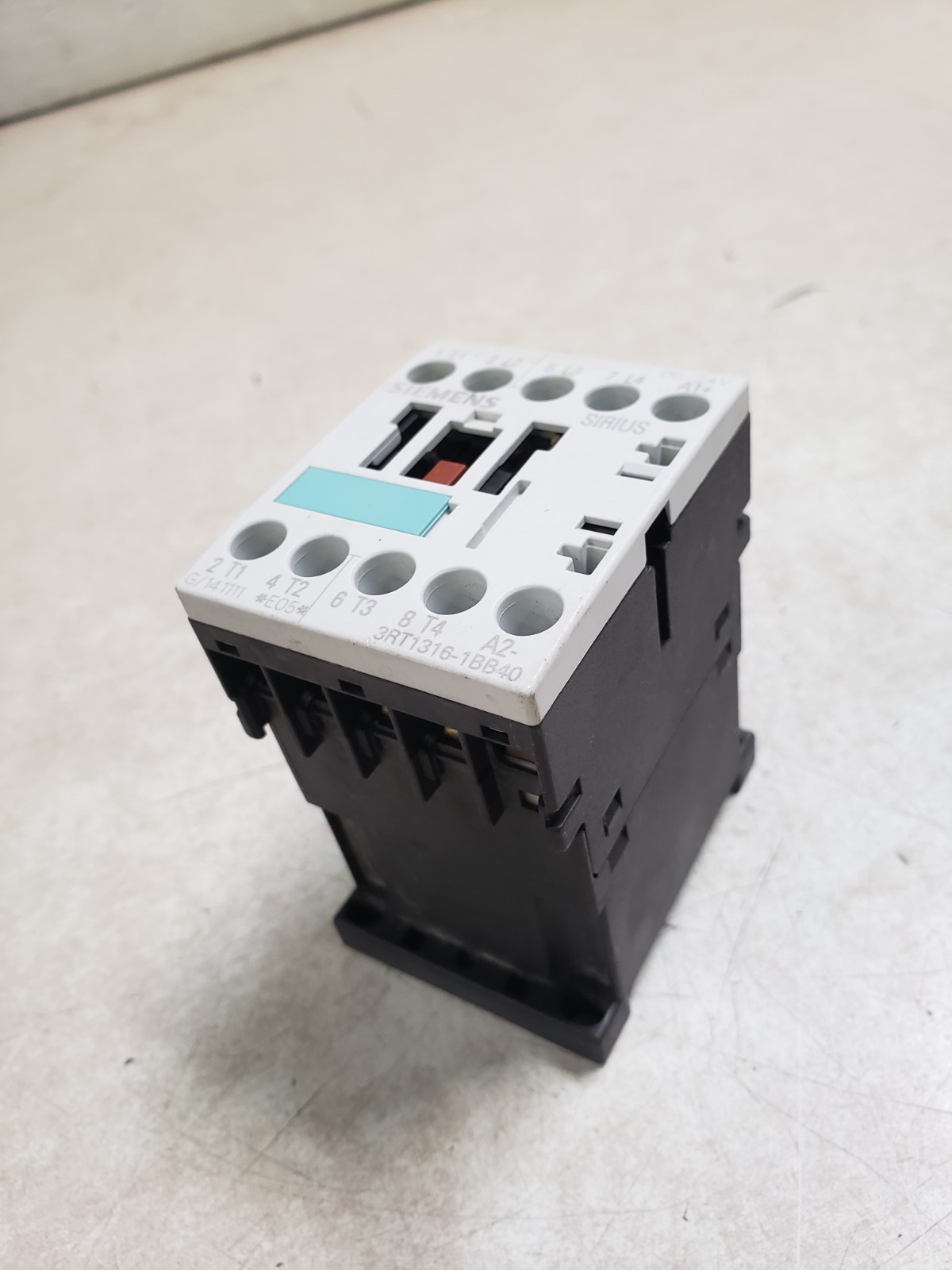 Siemens 3RT1316-1BB40 Contactor