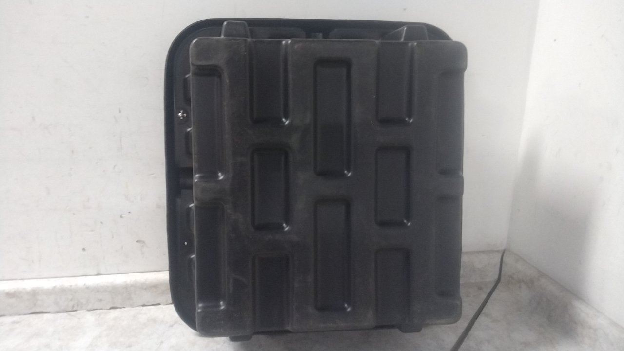 Grote 84-9665 22 x 20-1/2 x 9 In Inside Dimensions Black Battery Box