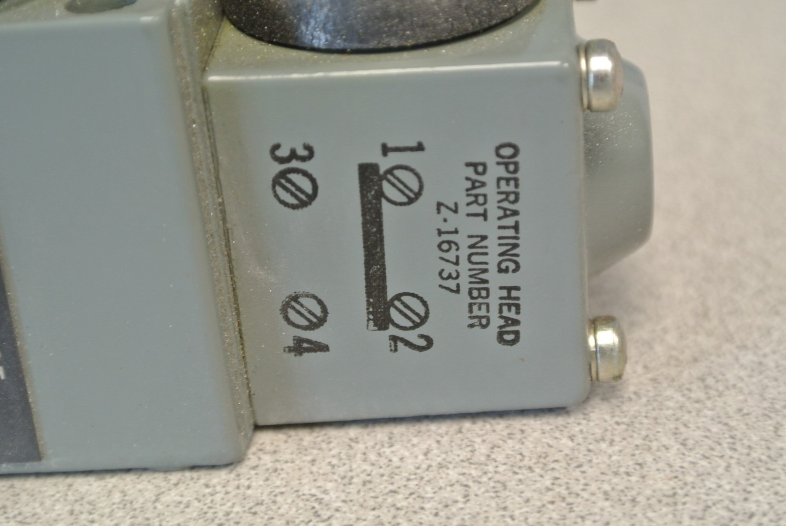 ALLEN-BRADLEY 802T-K1N Series D / OILTIGHT LIMIT SWITCH / / NEW SURPLUS