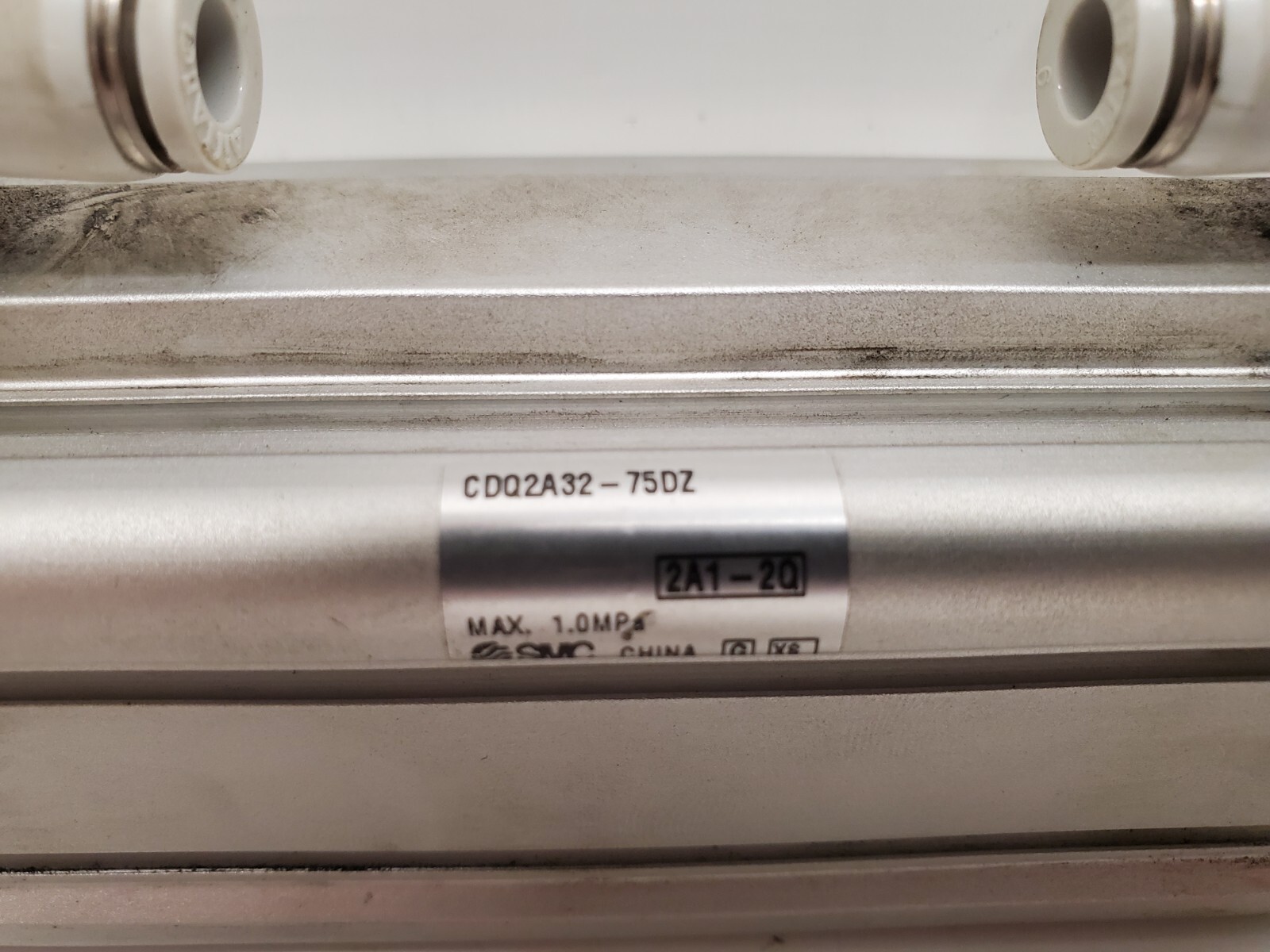 GUARANTEED! SMC AIR CYLINDER CDQ2A32-75DZ