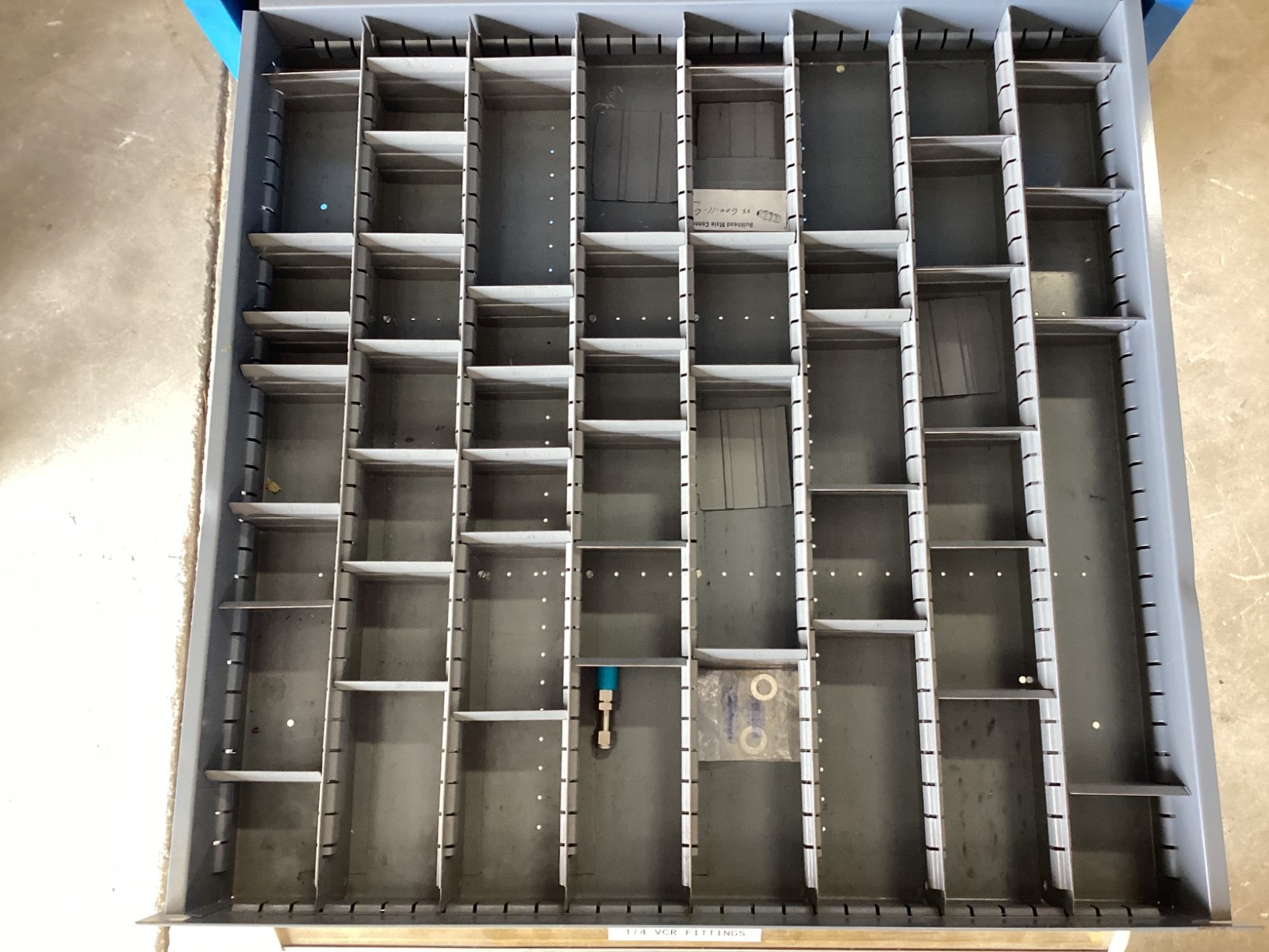 Ham-Let / Swagelok Fittings – 8 Drawer cabinet included (1000+ Pieces Estimated)