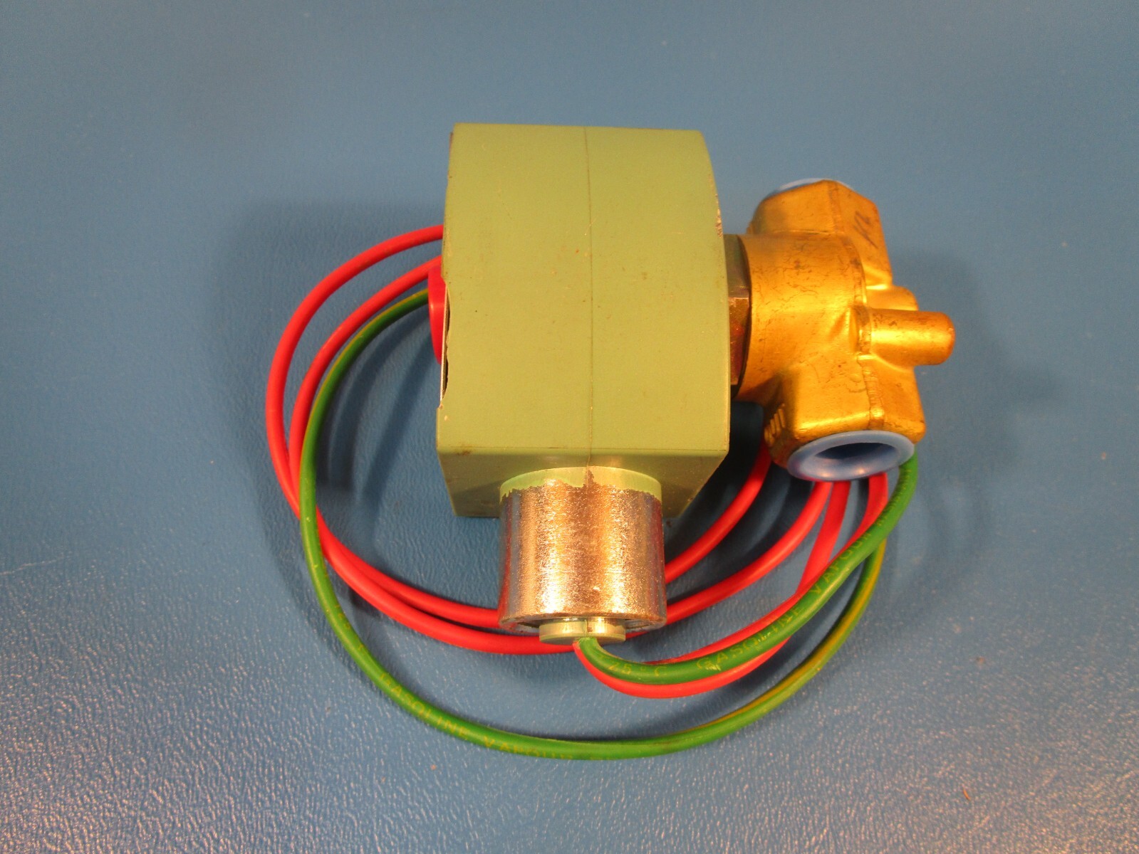 ASCO 8263G210, Solenoid Valve 120 Volts 3/8″ 2W