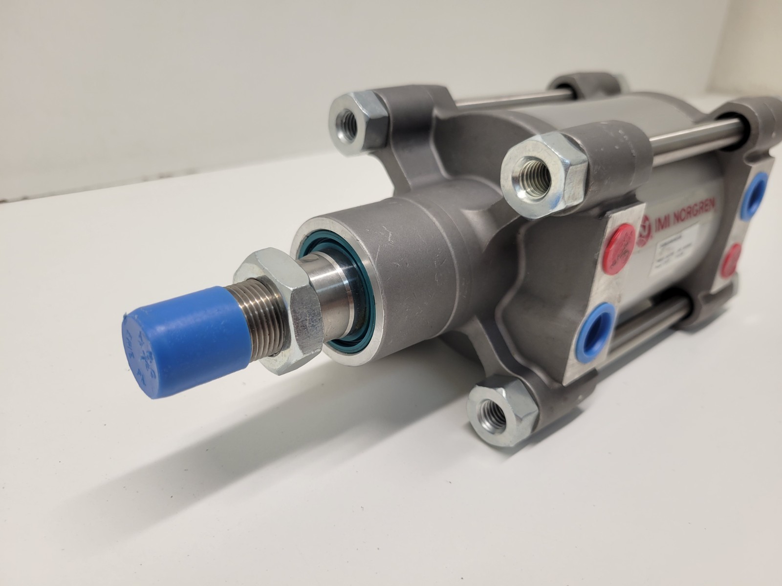 NEW OLD STOCK! IMI NORGREN PNEUMATIC CYLINDER DA/802080/W2/38