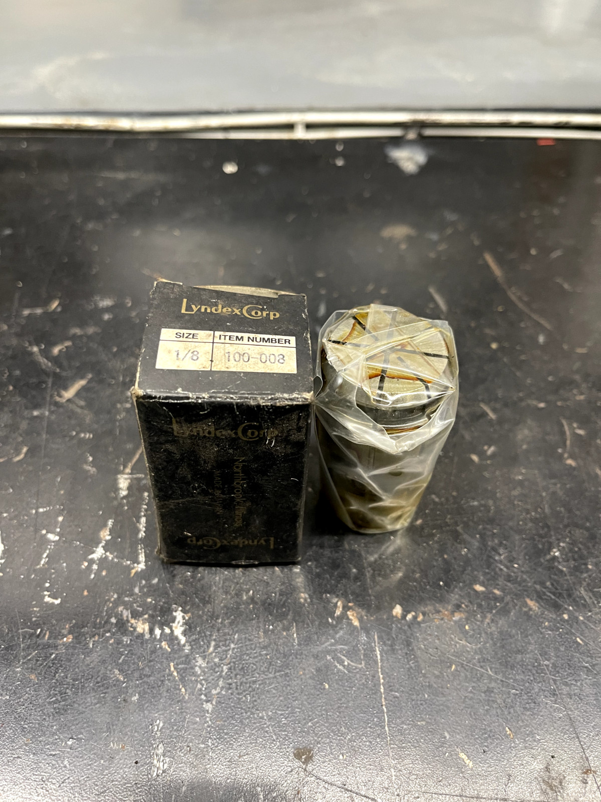 Lyndex Corp 1/8 100-008 Collet
