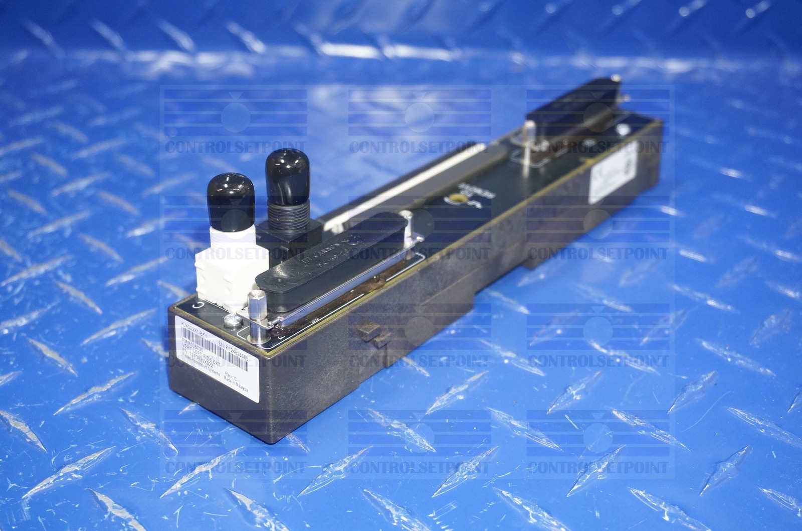 EMERSON DELTAV KJ4003X1-BF1 VERTICAL LEFT EXTENDER KJ4003X1BF1 12P3839X