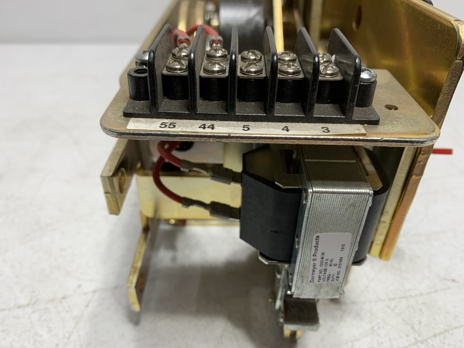Shunt Trip Operator for 15kV 1600A Switchgear w/ Manual Lever & Coil