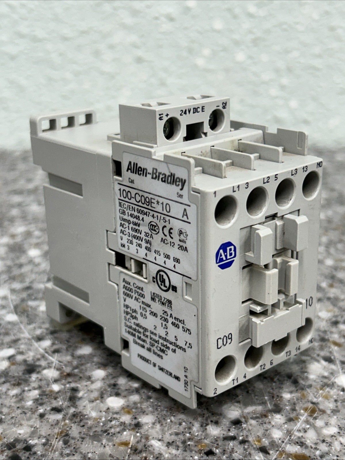 USED ALLEN BRADLEY 100-C09E*10 SERIES A CONTACTOR 100-C09E 10