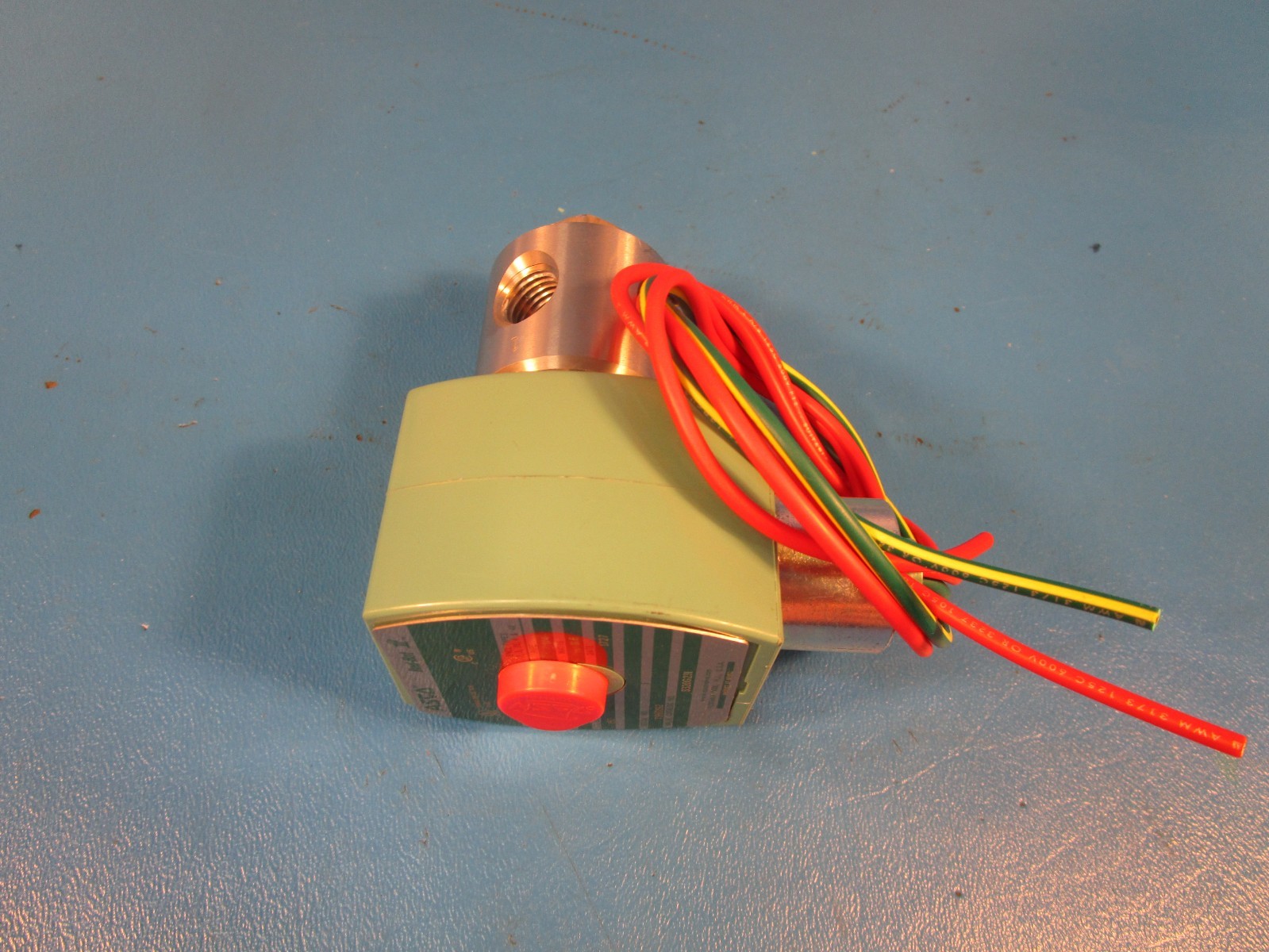 Asco 8320G013, Solenoid Valve: 3-Way, Normally Closed, 1/8 in Pipe Size, 110V AC