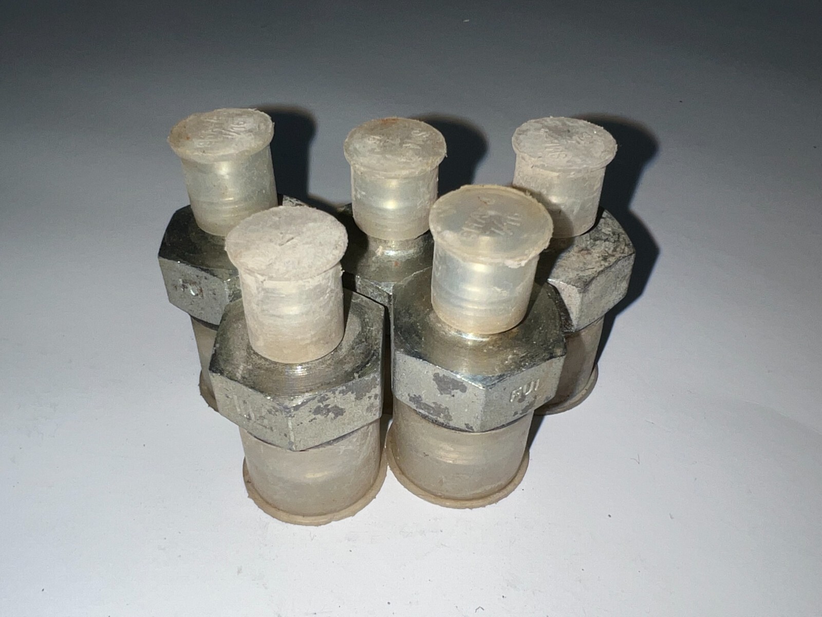 FUI STRAIGHT ADAPTER FITTING 7/16″-20 37° JIC X 3/4″-16 MALE SAE LOT OF 5*