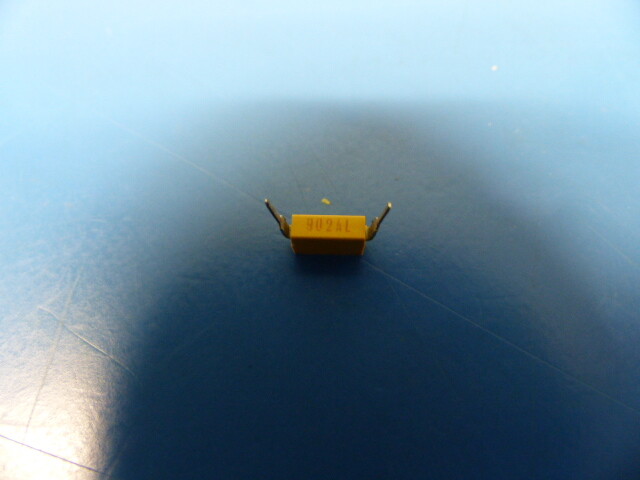 AVX MD015E334MAB Qty of 60 per Lot .33uF 20% 50V Cer Z5U