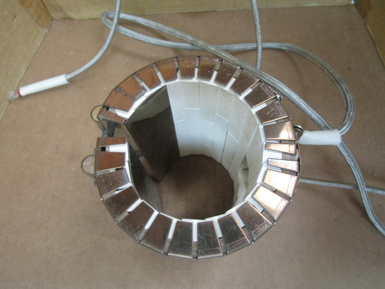Seiwa Heater Band 200-210/220V 1300W 68X122 A2316B CRJ480 New