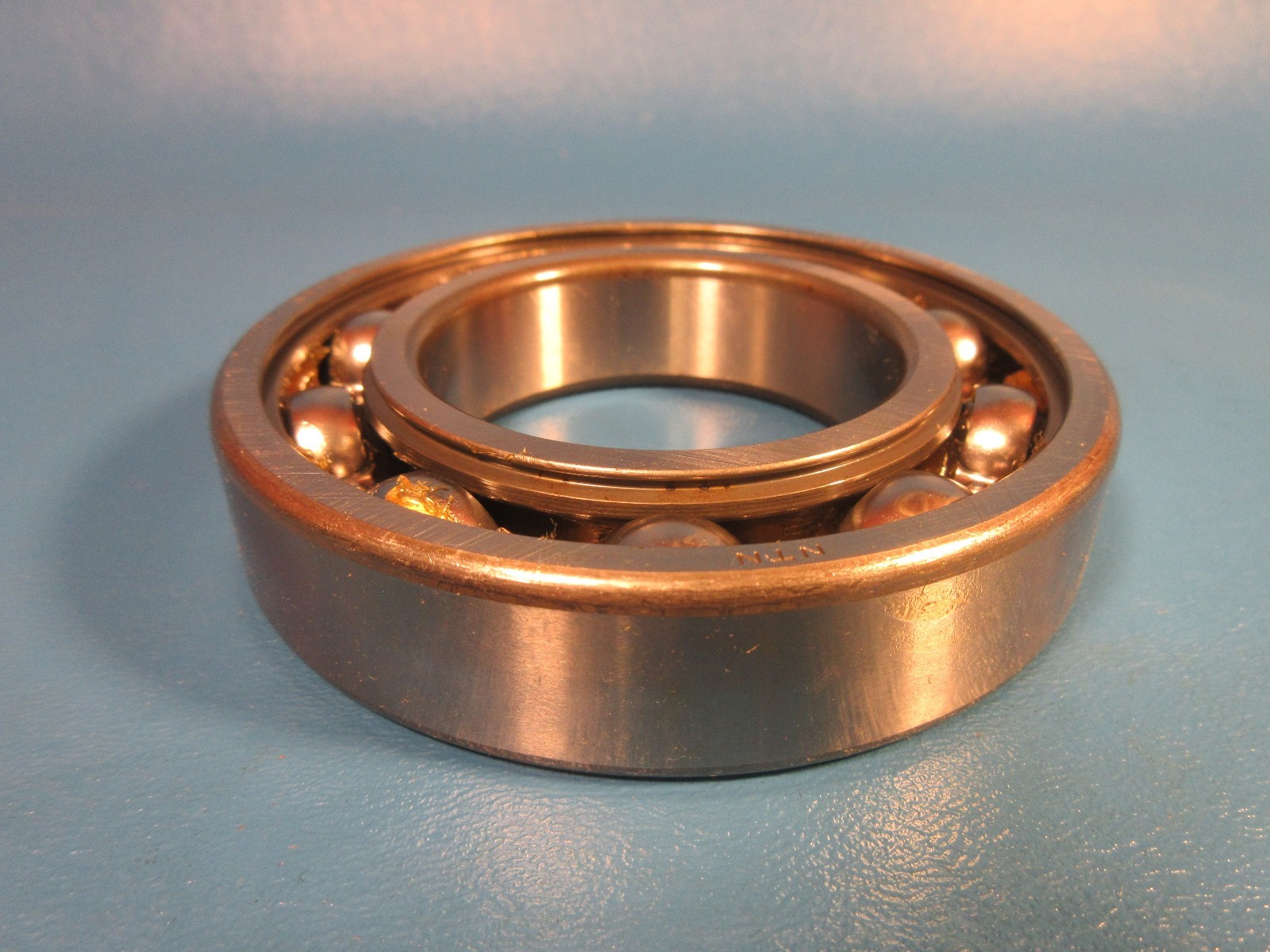 NTN 6211 C3 Single Row Radial Bearing (SKF, Timken 211 C3, FAG, Fafnir, NSK)