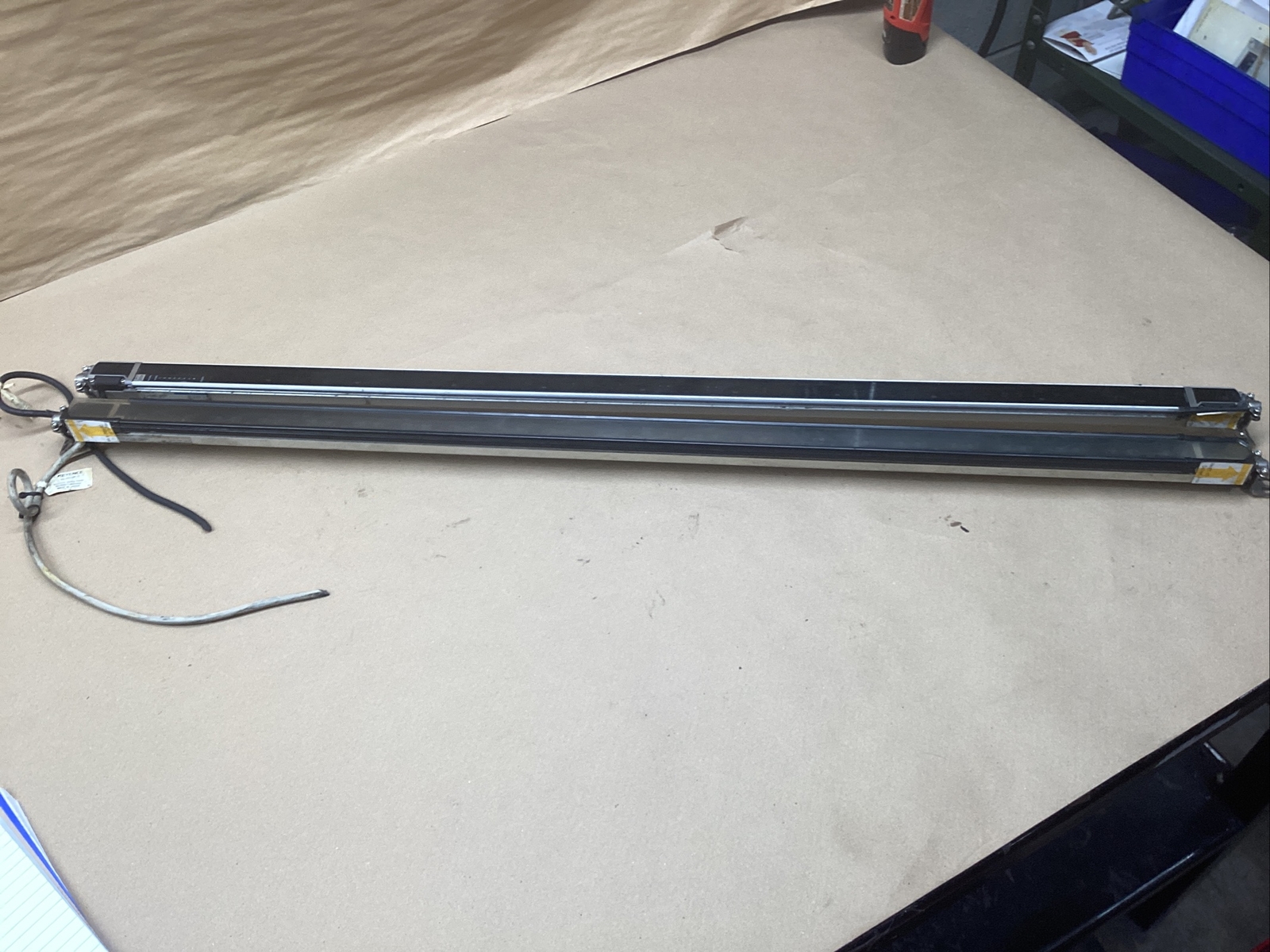 KEYENCE SL-C48H-T / SL-C48H-R SAFETY LIGHT CURTAIN TRANS / RECEIVER #2173FMLH53