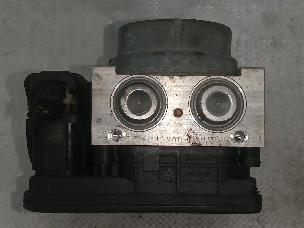 Mazda ER100 ABS PUMP Ate D09J437A0A Brake Actuator Pump 06.2109-7281.3