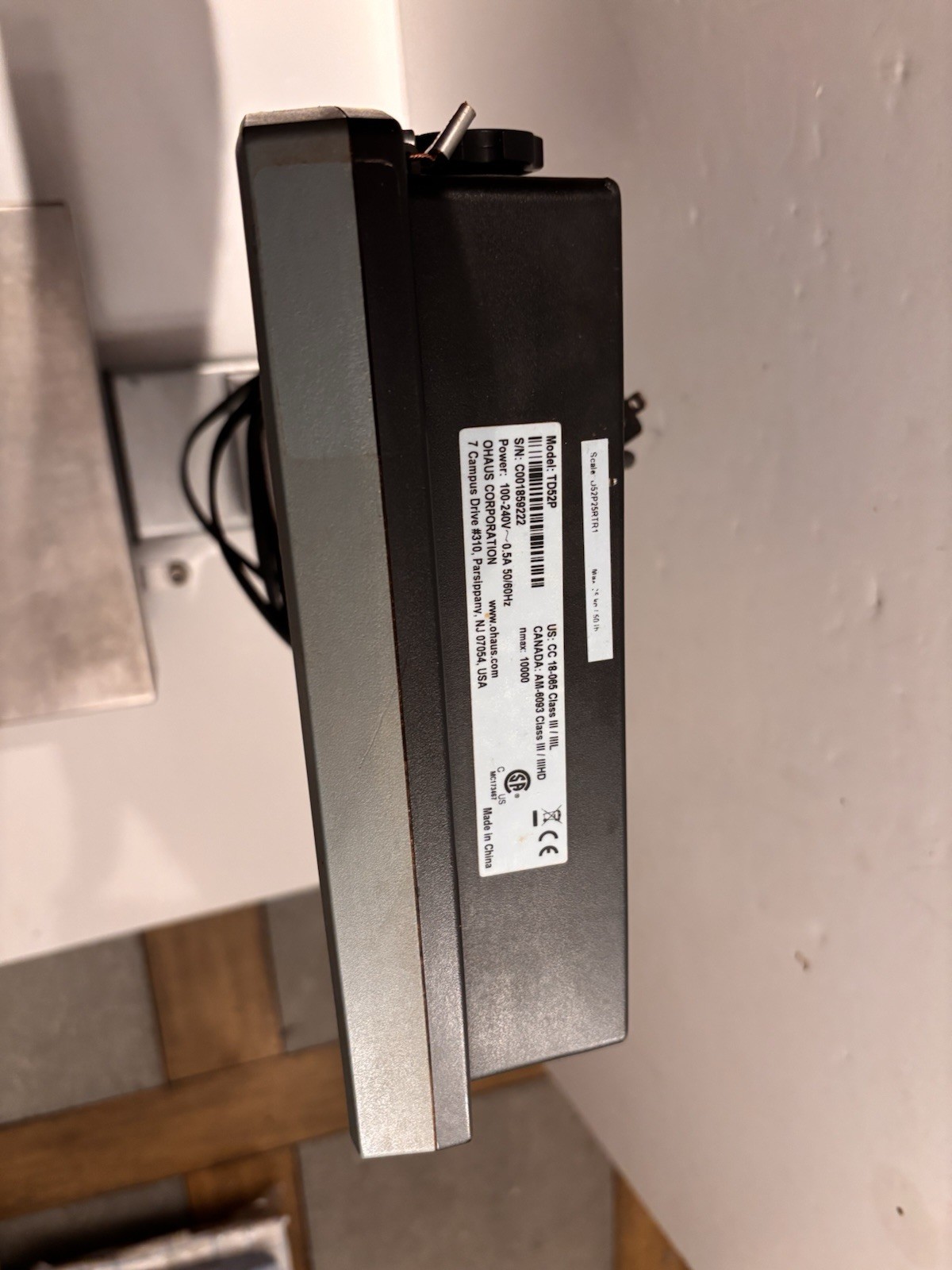 Ohaus Defender 5000 TD52PScale with D25RTR BASE. 50lbs Capacity. 30Day Warranty