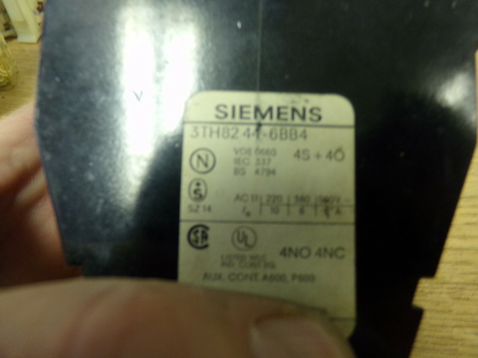 Siemens 3TH82 44-6BB4 Contactor *FREE SHIPPING*