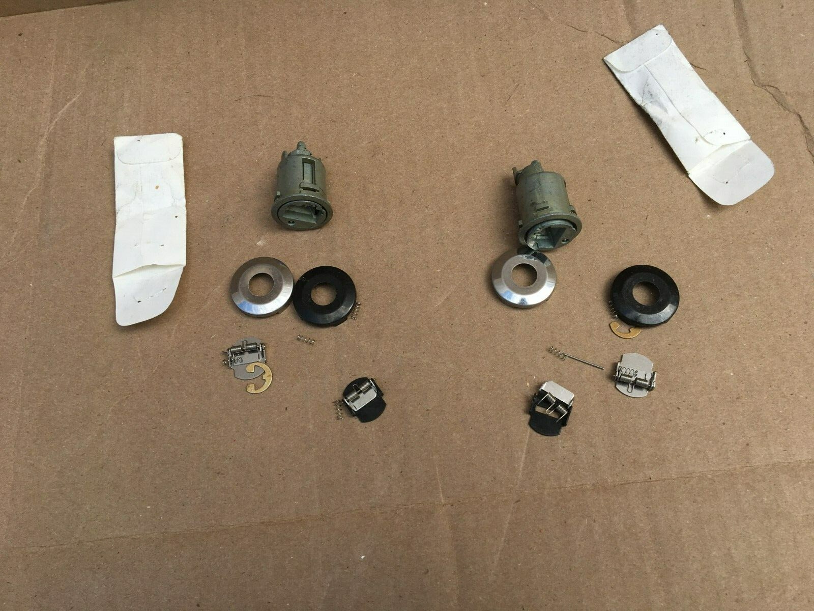 Ignition lock repair kits, unknow ford, (LOT OF 2)