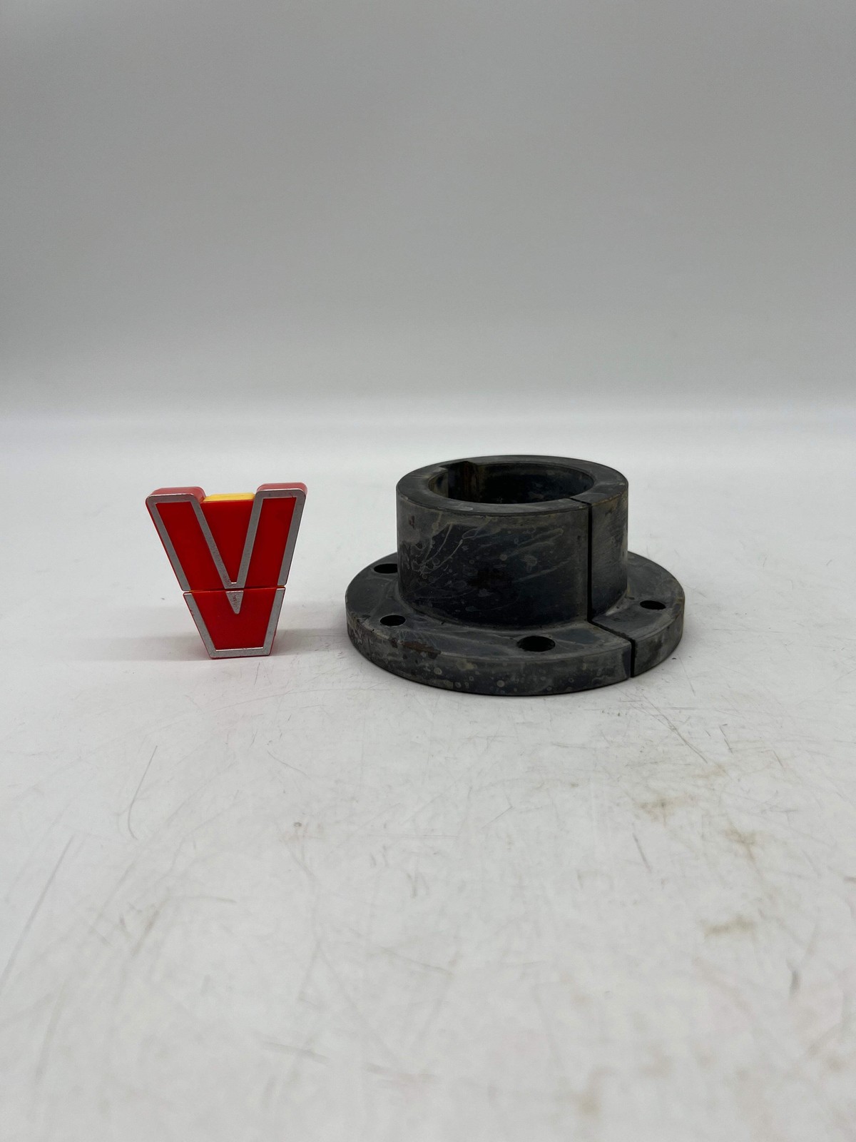 TB Woods SF2316 SG Bushing, 2-3/16″ Bore *Lot of (2)* (Open Box)