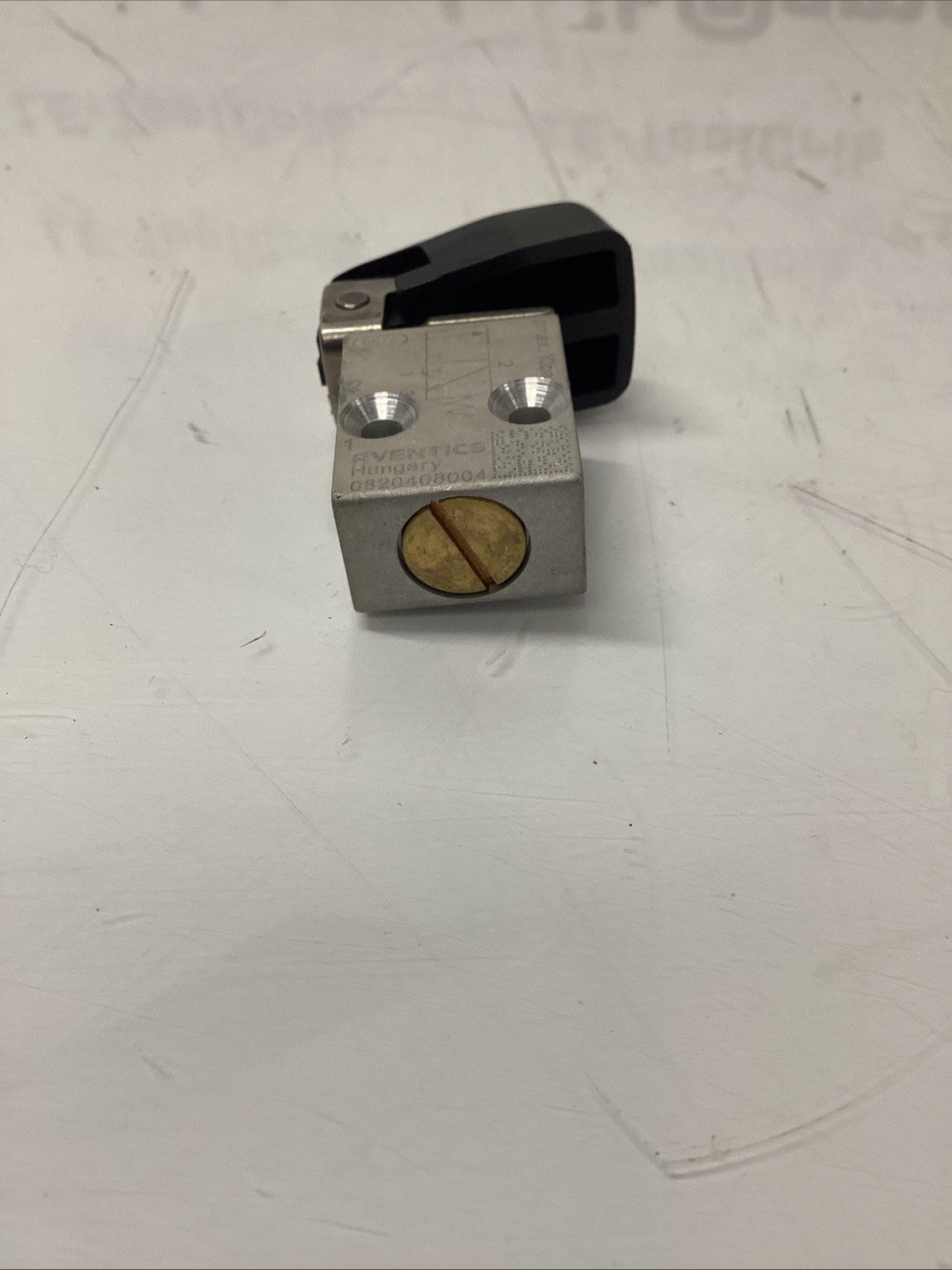 Aventics 0820408004 Manual Air Control Valve, Button, Aluminum O-753