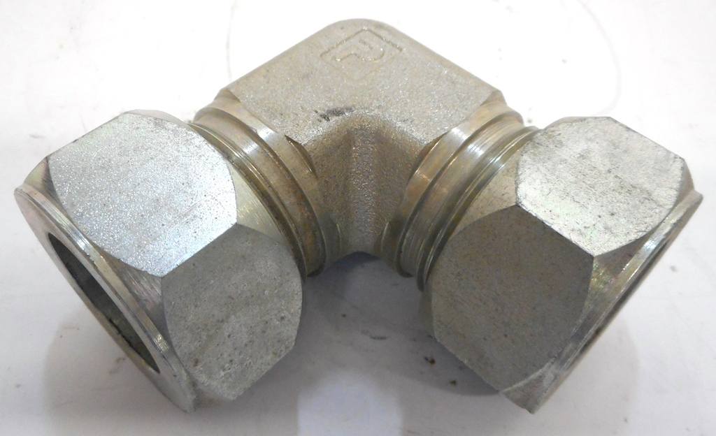 PARKER, 20 EBU-S, 90° UNION ELBOW, 1-1/4″ ENDS