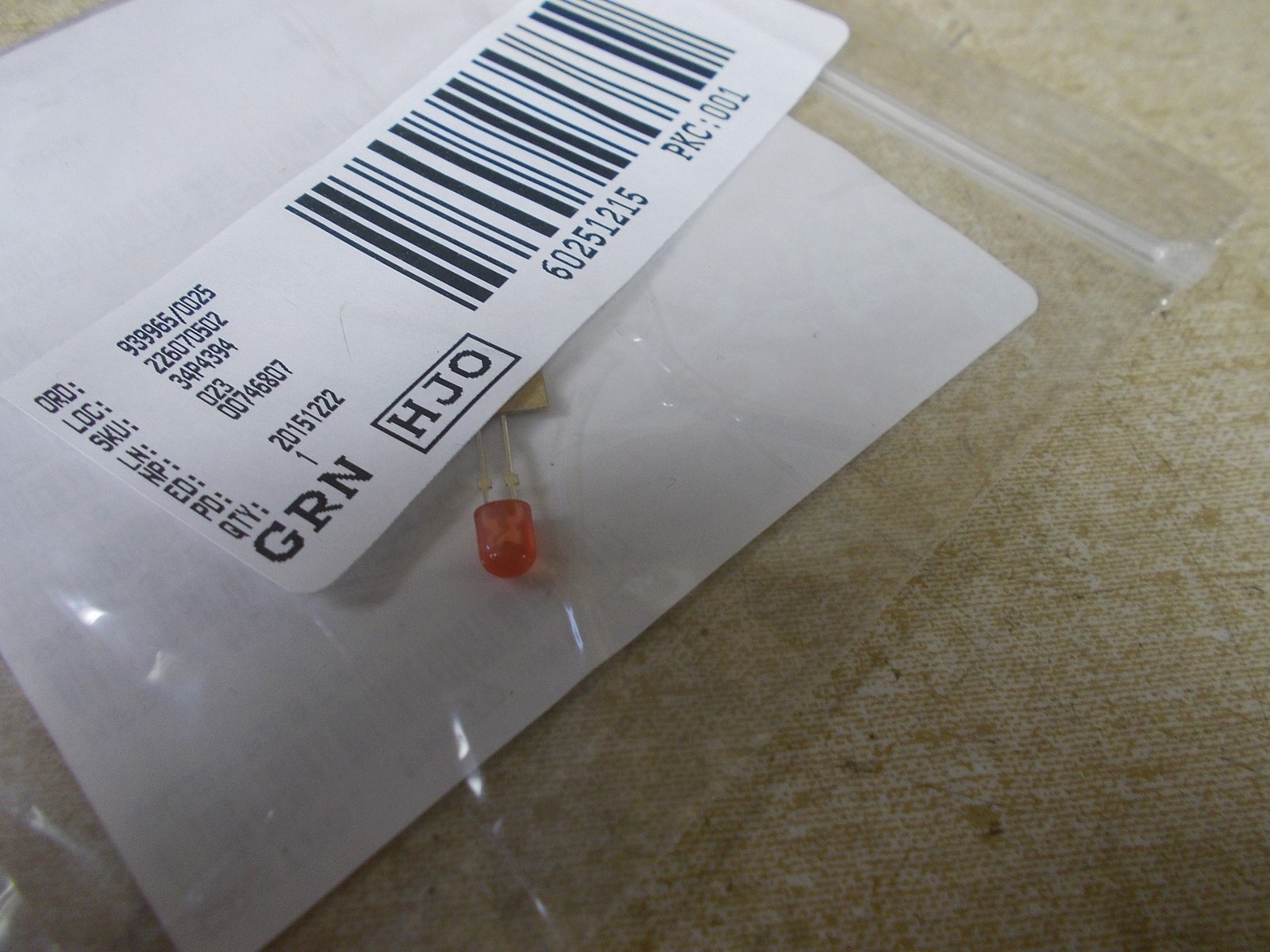 NEW Avago Tech LED RED HLMP-HG65-VYODD *FREE SHIPPING*