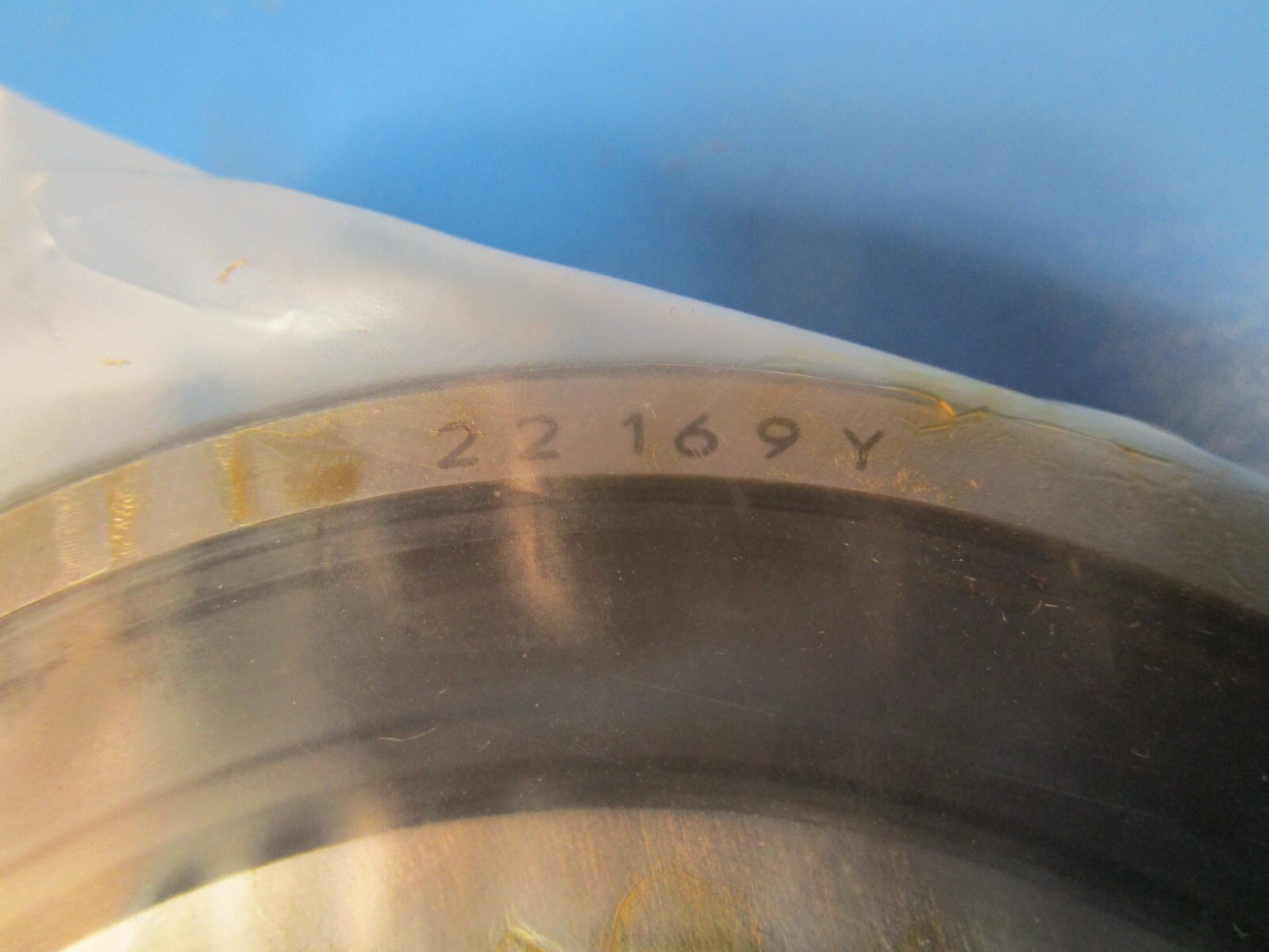 SKF 6215 RS1 Deep Groove, Single Row Ball Bearing; 75MM Bore, 130MM OD, 25MM
