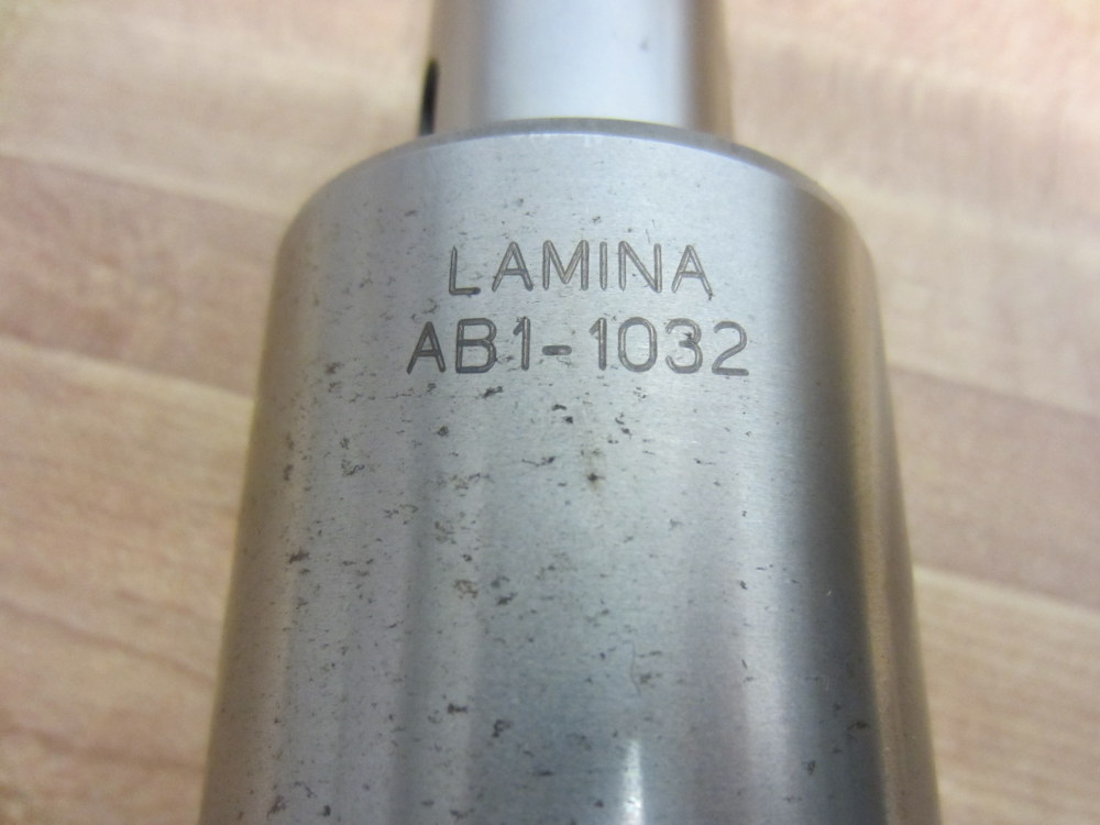Lamina AB1-1032 AB11032 Steel Sleeve Bushing With Shaft