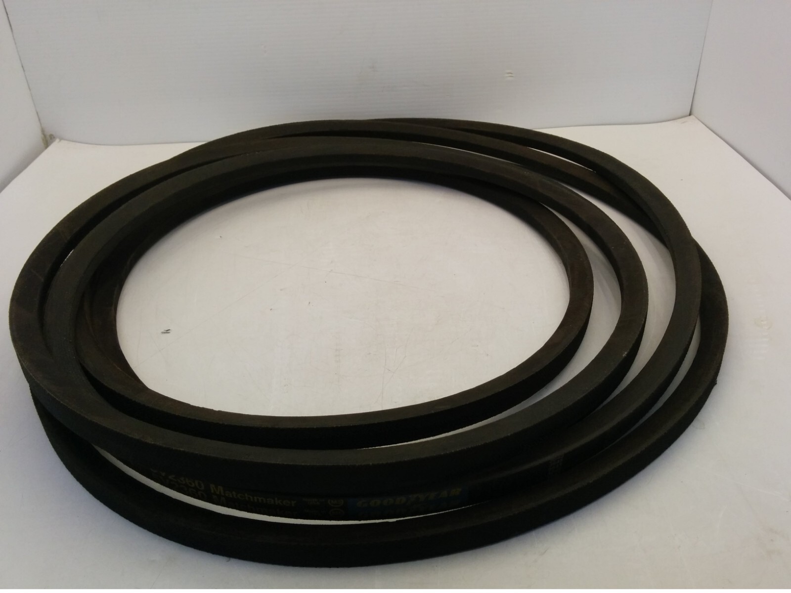 GOODYEAR 5V2360 BELT, HY-T WEDGE MATCHMAKER, 236″ x 5/8″, SMOOTH, NNB