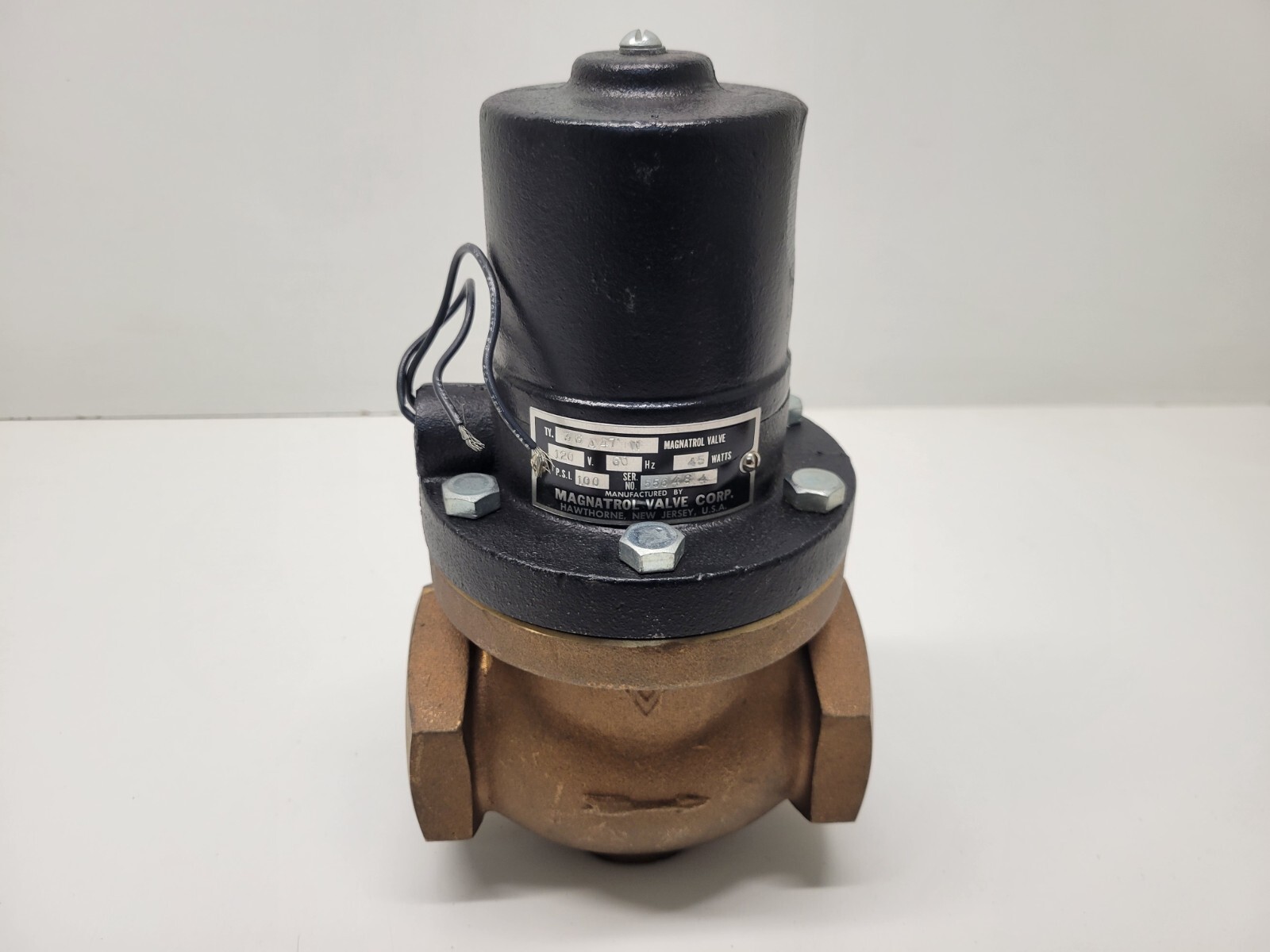 NEW OLD STOCK! MAGNATROL 120V 45W 100PSI 2″ SOLENOID VALVE 36A47W