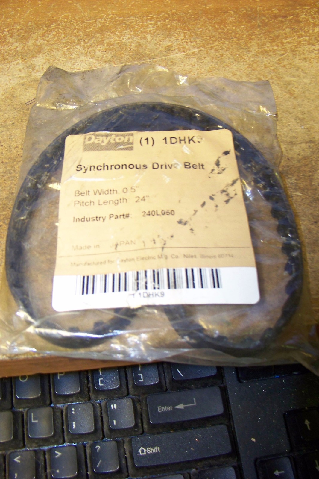 new DAYTON 1DHK9 Gearbelt, L, 64 Teeth, Length 24.0 In