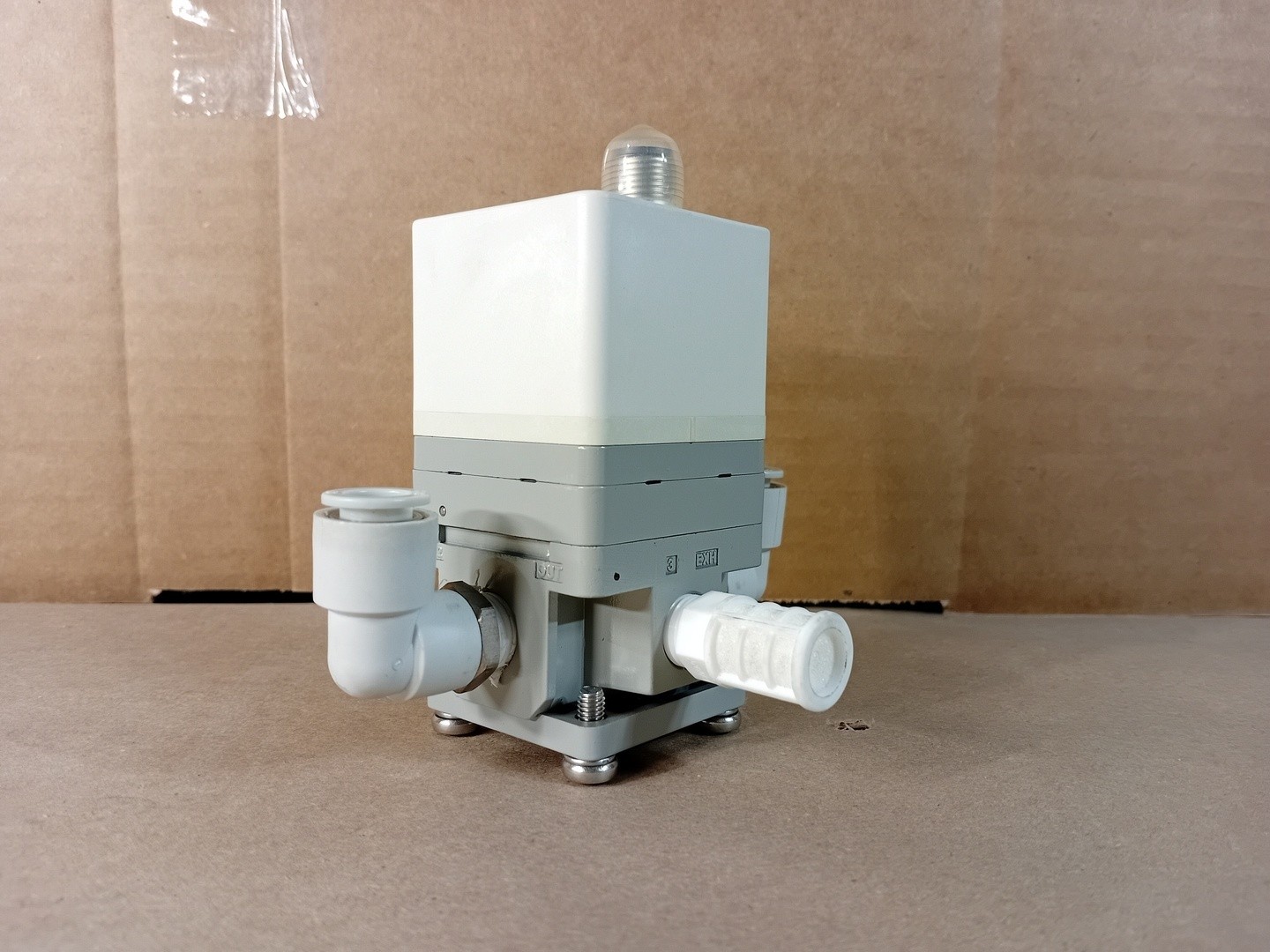 SURPLUS NEW SMC ITV2010-022S5 4-20 mA Input, 5-100 kPa Output Electro-Pneumatic