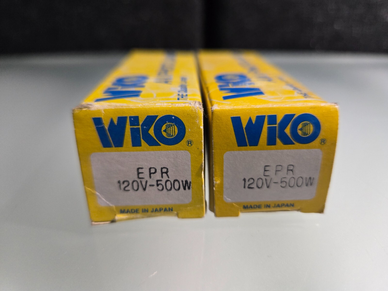 Set of Two NOS Wiko EPR 120V 500W AV / Projector Lamp Light Bulbs, Pair.
