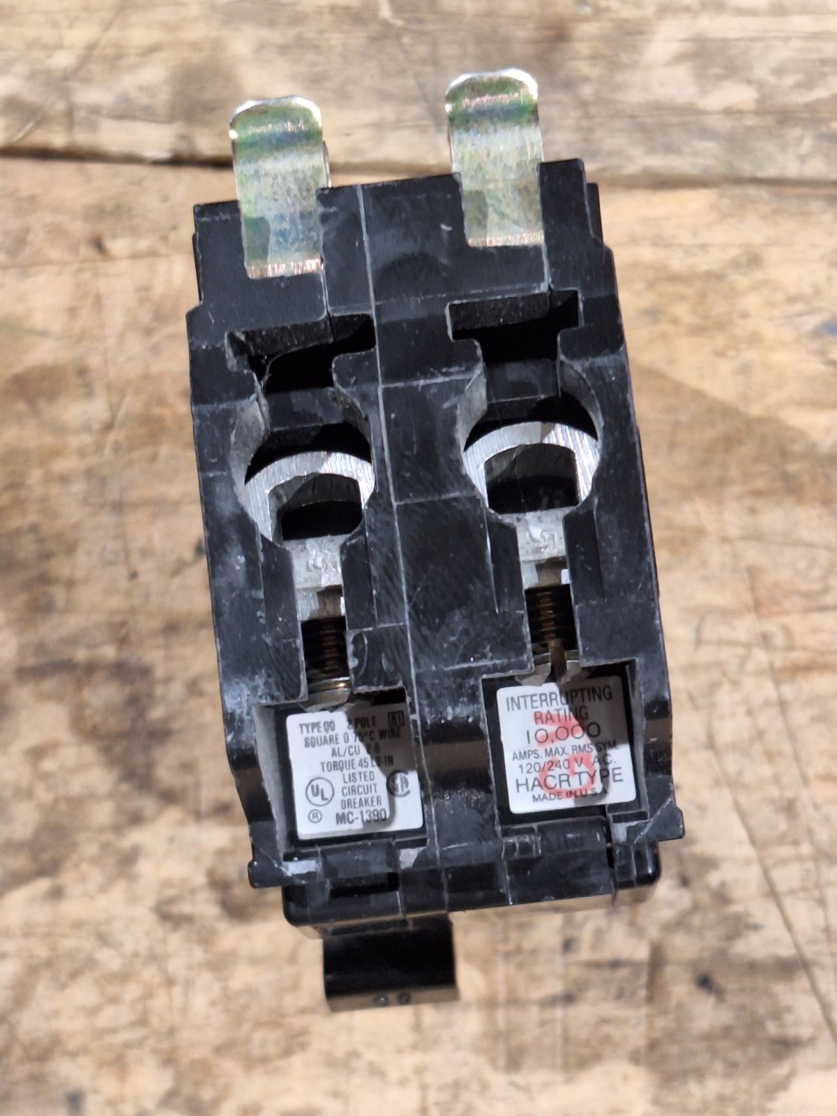 SQUARE D QO250 CIRCUIT BREAKER 50A 2P 120/240V 10 kAIC CONTINUITY TESTED