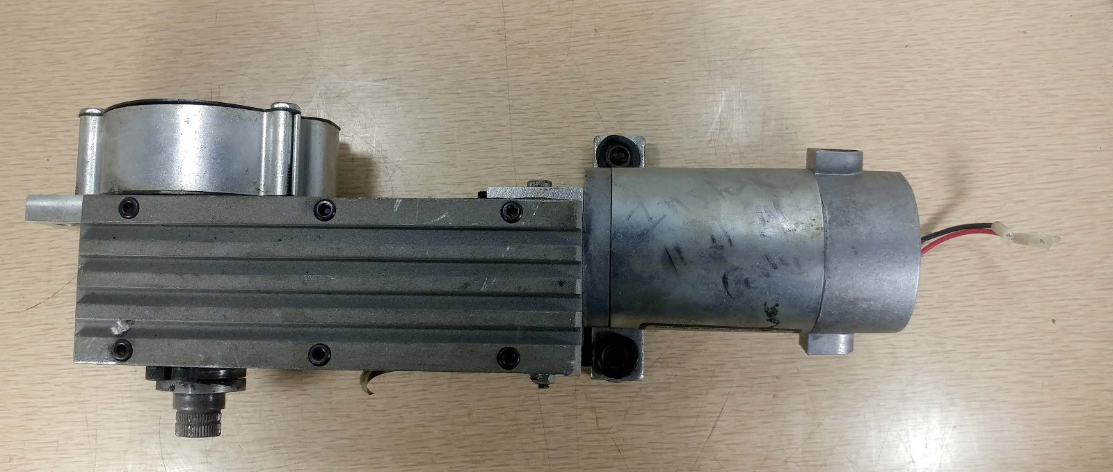 1 USED HORTON AUTOMATICS SERIES 4000 w/CLIFTON PRECISION C-4011 ***MAKE OFFER***