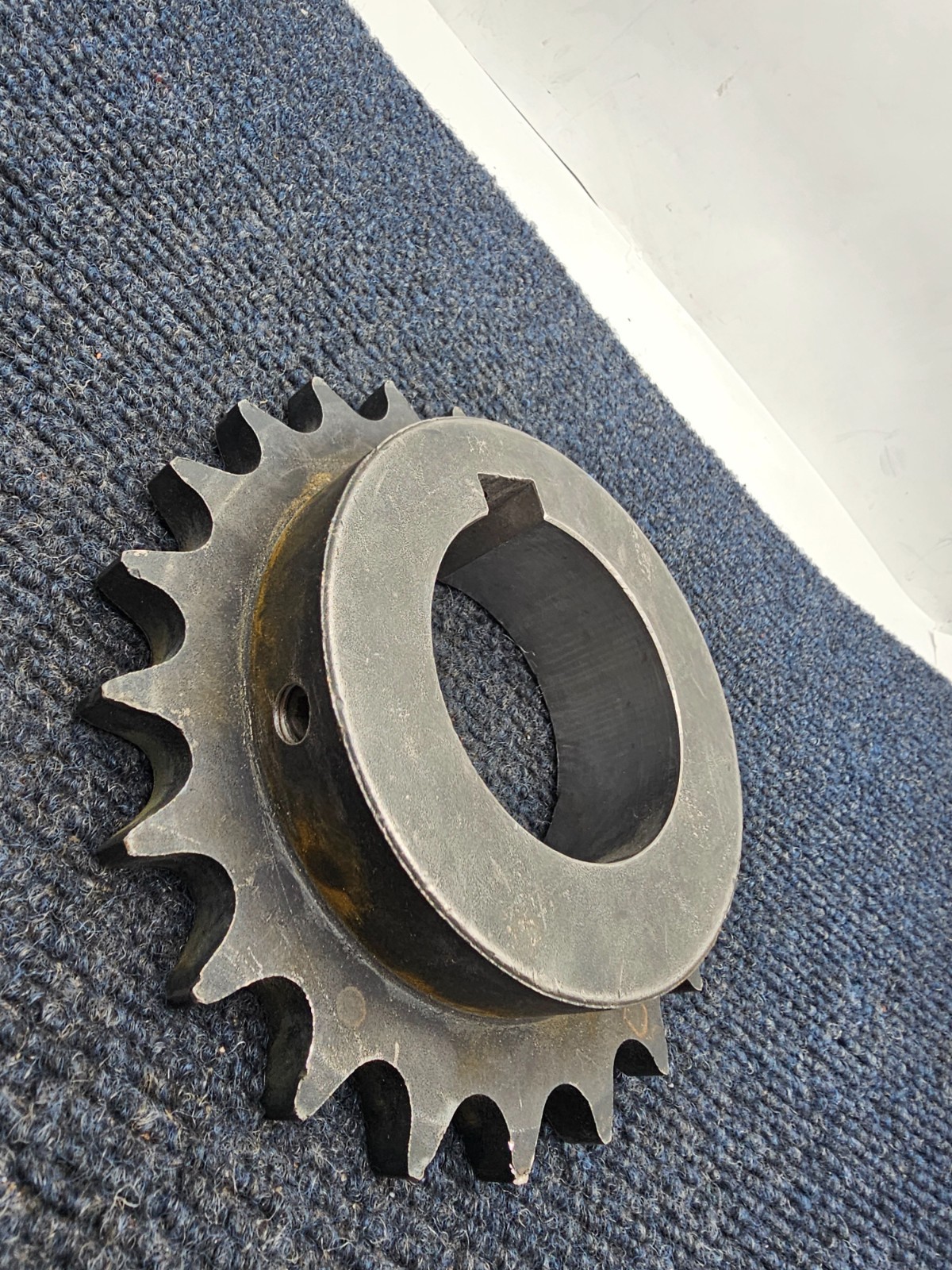 Martin 60B22 Solid B Sprocket 2-7/16″ Keyed Bore 22 Teeth Total Thickness 1-1/2″