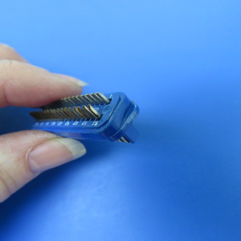 AMPHENOL 57-30360 Qty of 4 per Lot 5730360;CONN PLUG 36POS STR SLDR CUP;36 Posi