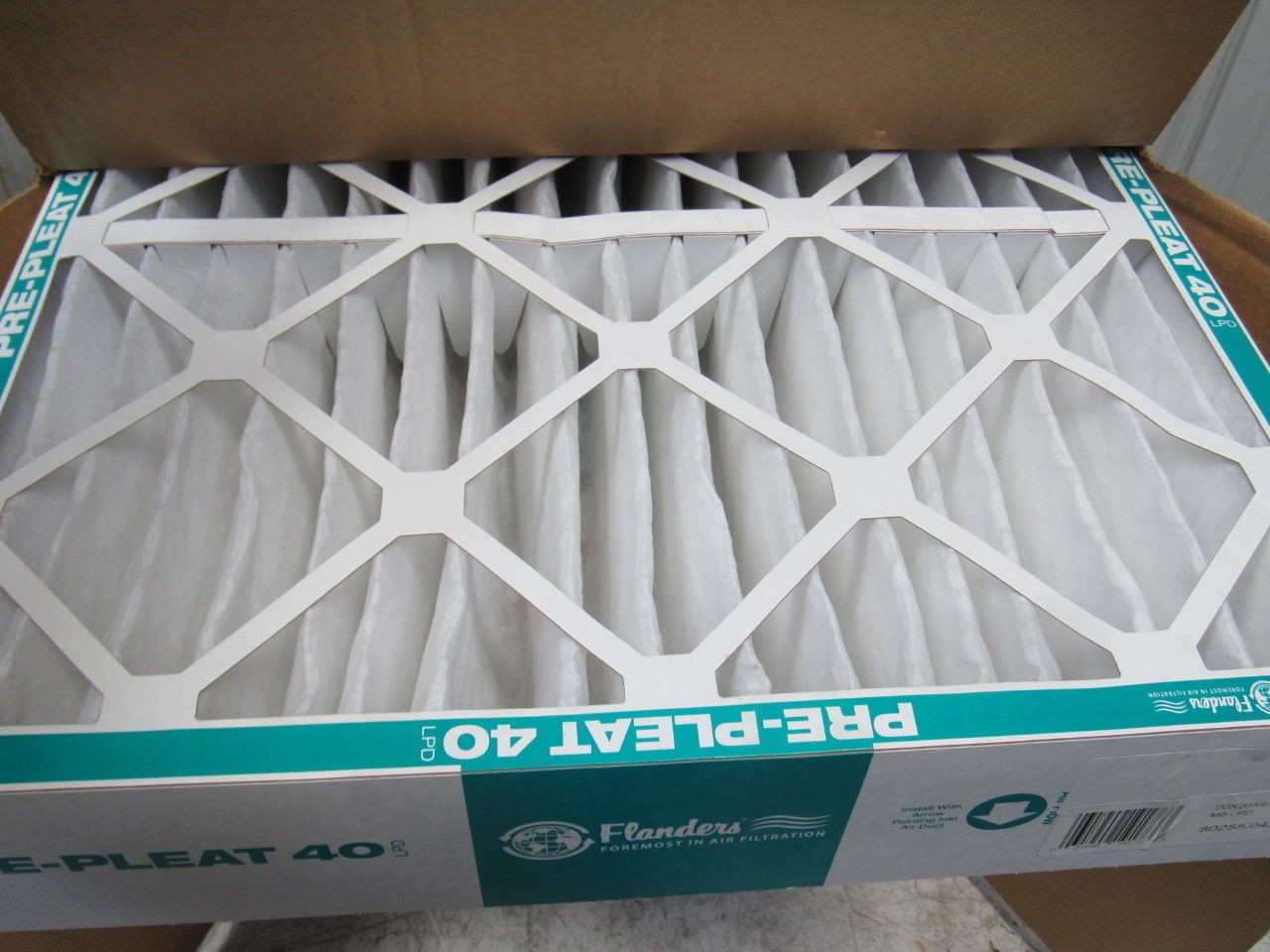 Flanders 80255.042020 20″x20″x4″ MERV 8 LPC Hi Cap Pre-Pleat Air Filter Lot/12