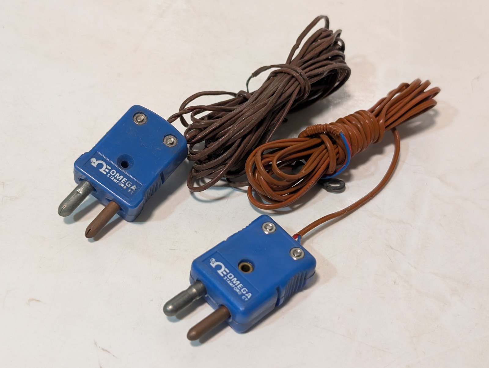 Omega Type T thermocouple connectors w/ extension wire lot, 2 large, 7 mini
