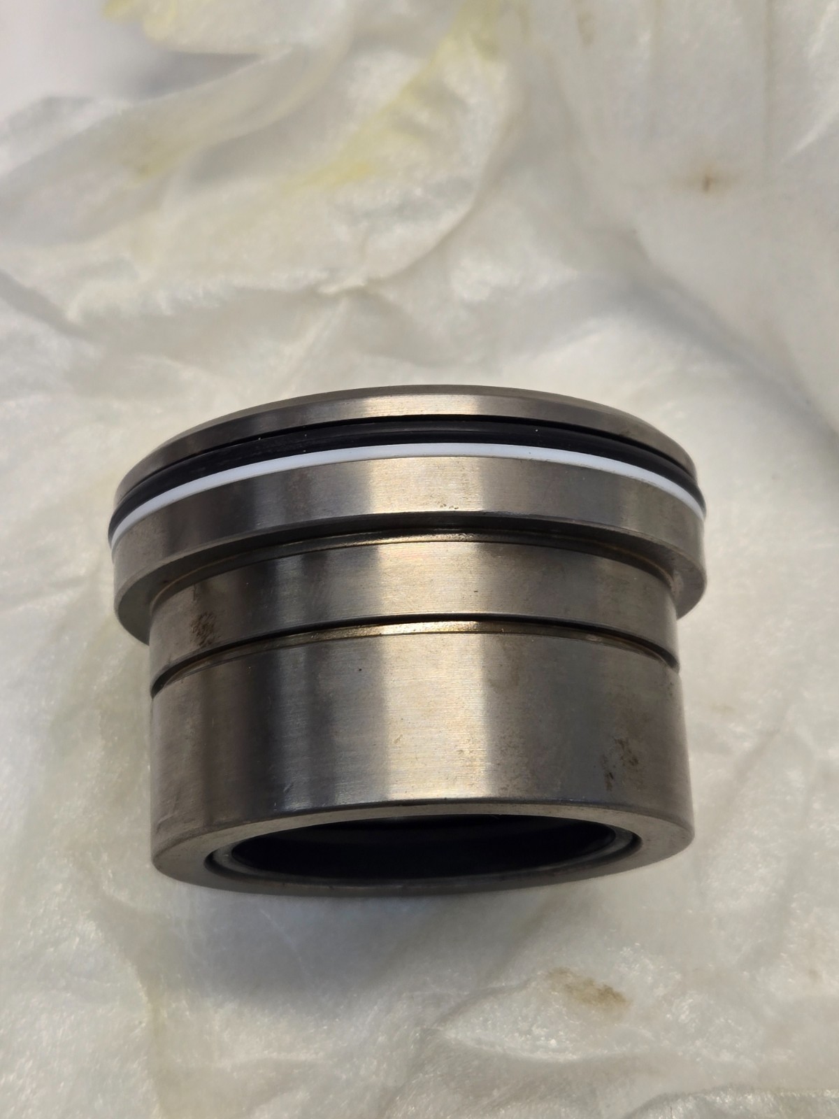 NEW EATON N5-650-14 HYDRO-LINE ROD BUSHING 1.75″ BORE NEW sp14