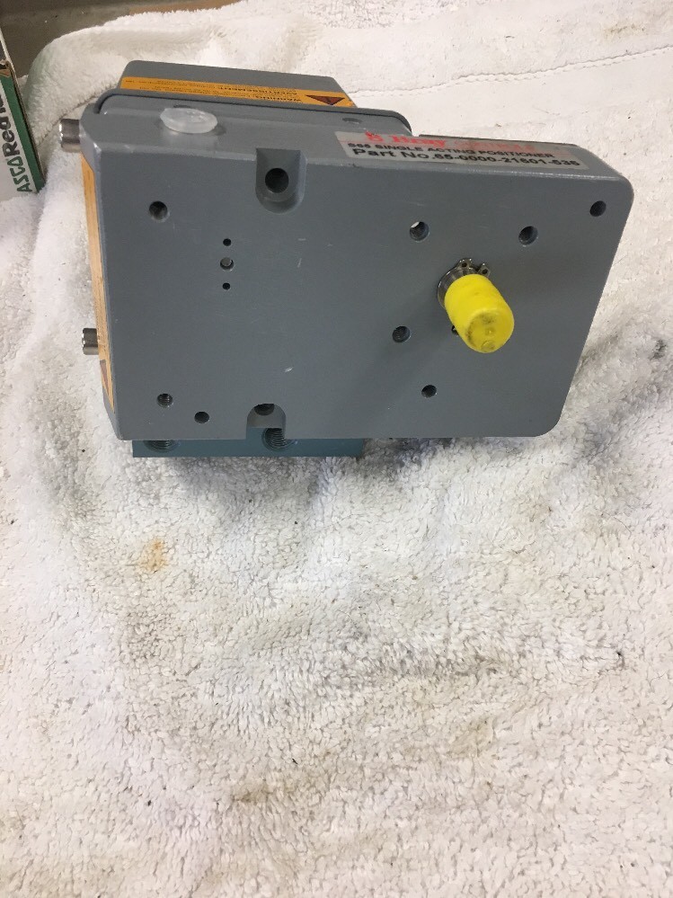 BRAY CONTROLS S65 SINGLE ACTING POSITIONER 65-0000-21601-536 *NEW*