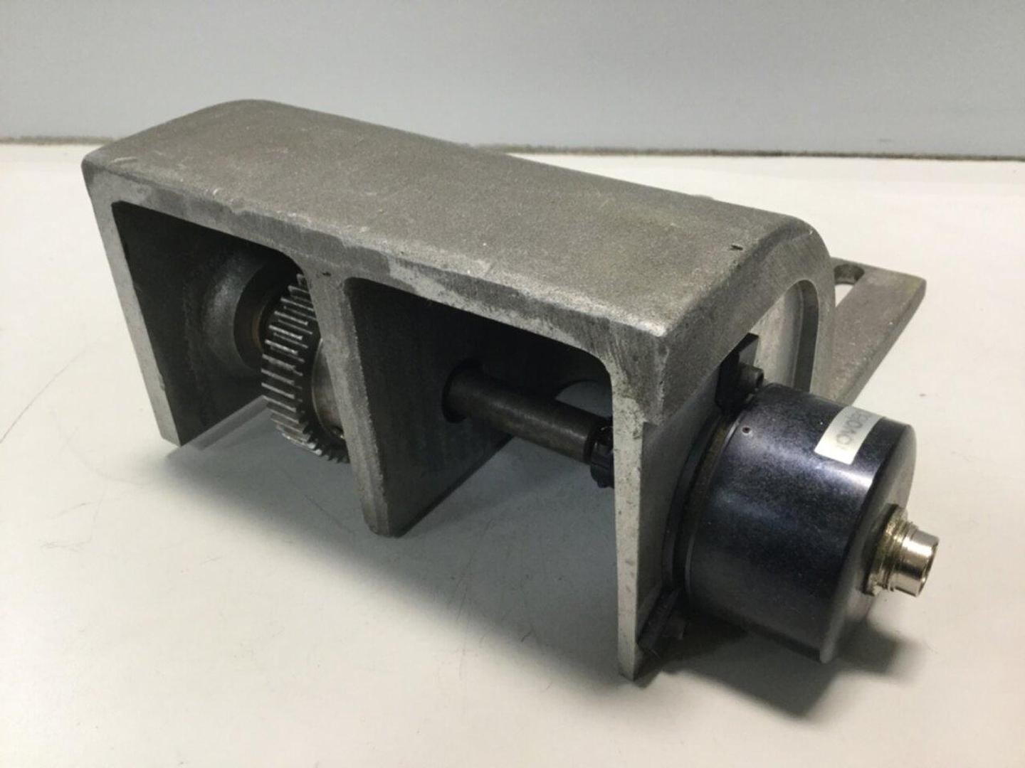 VAN DORN Clamp Rotary Transducer IP6501A502 301129 Used #103445