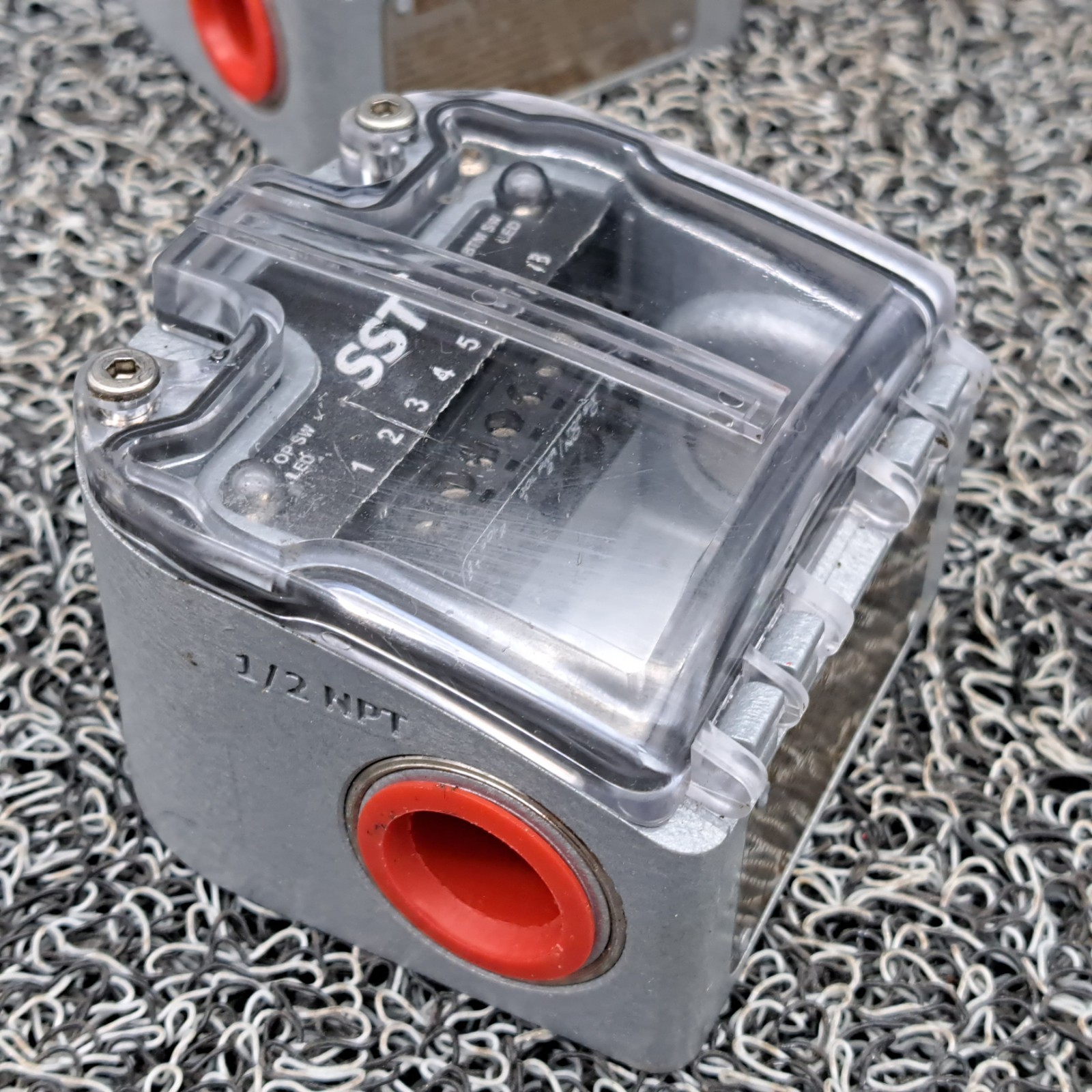 StoneL Eclipse EN330021A / SST 316041 21 17 32 (LOT)