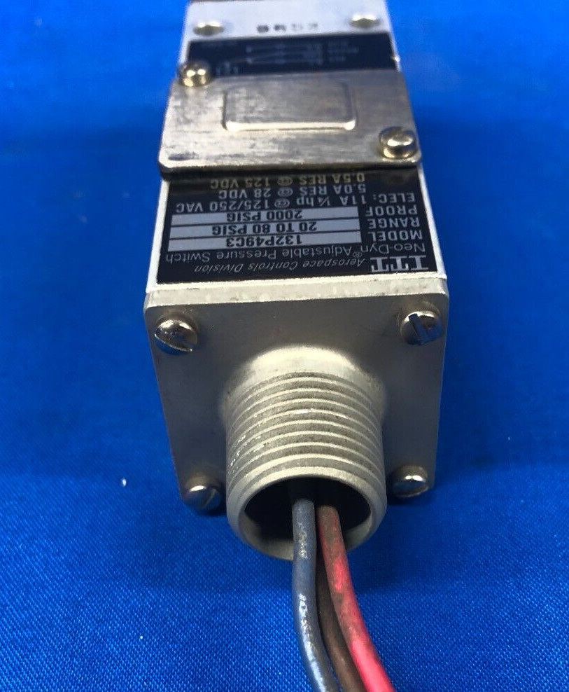 ITT AEROSPACE CONTROLS DIVISION NEO-DYN ADJUSTABLE PRESSURE SWITCH 132P49C3