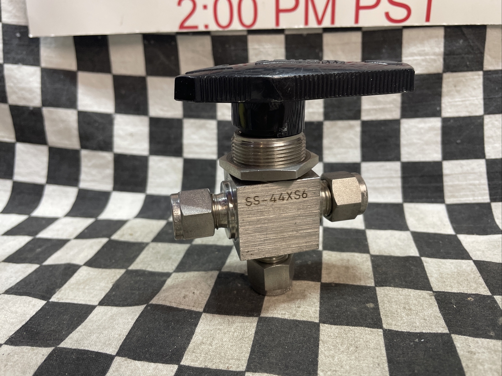 WHITEY 3 Way Ball Valve 3/8″, SS-44XS6, SS44XS6, SHIPSAMEDAY#M49