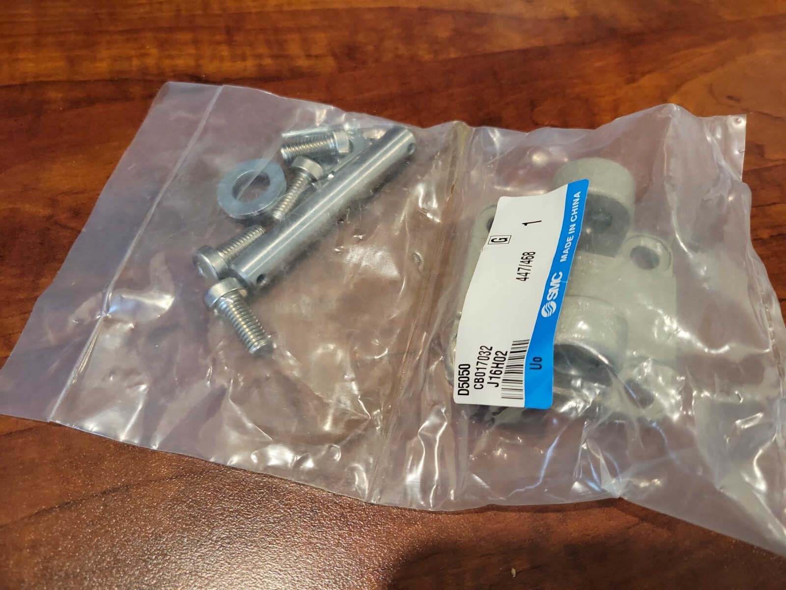 SMC D5050, CB017032, J16H02 – SEALED